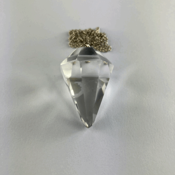 PENDOLO PIETRA QUARZO IALINO 3,5 CM MODEL 2